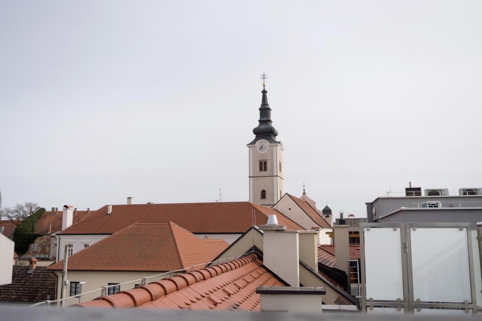Apartman “Manhattan” Križevci Buitenkant foto