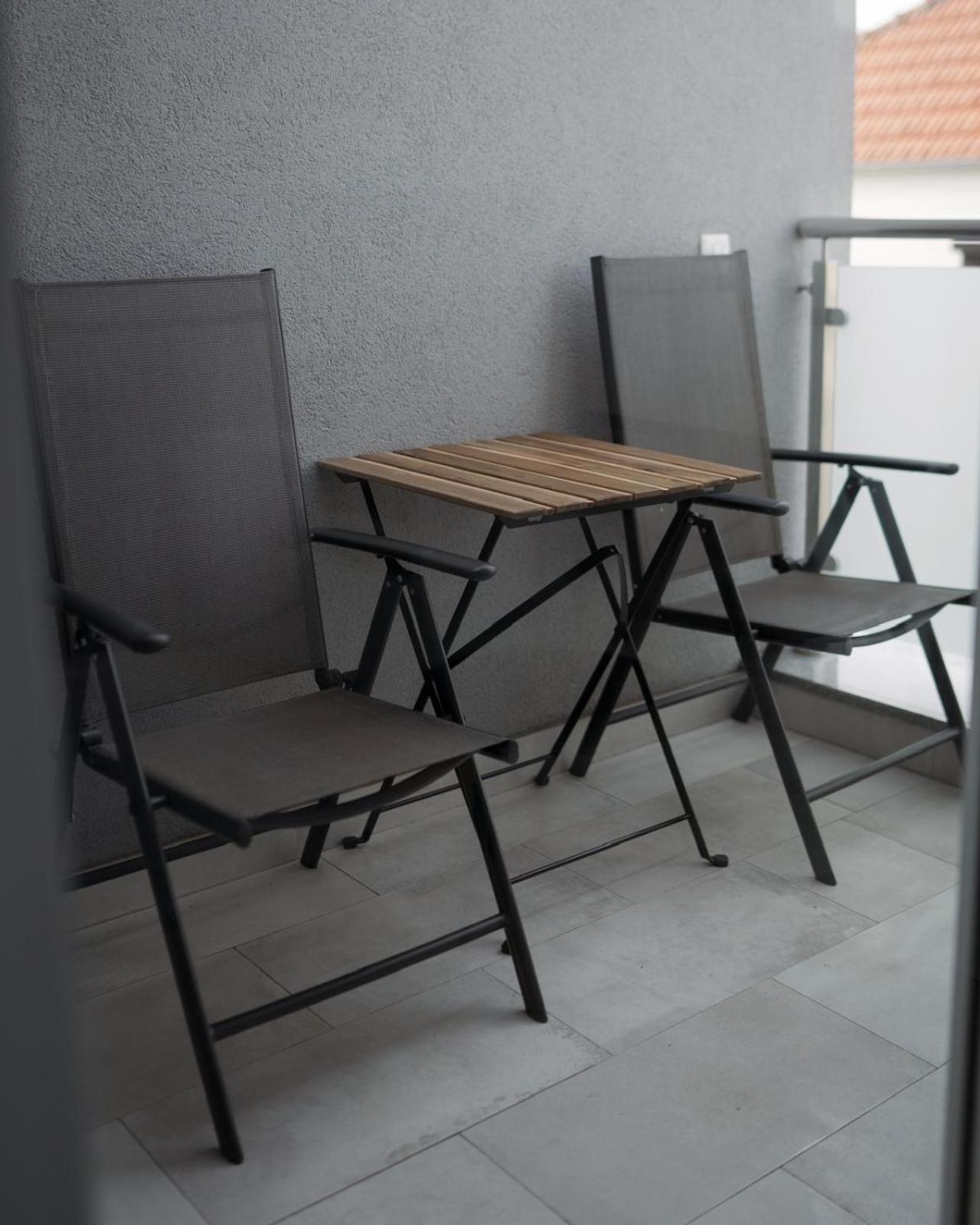 Apartman “Manhattan” Križevci Buitenkant foto