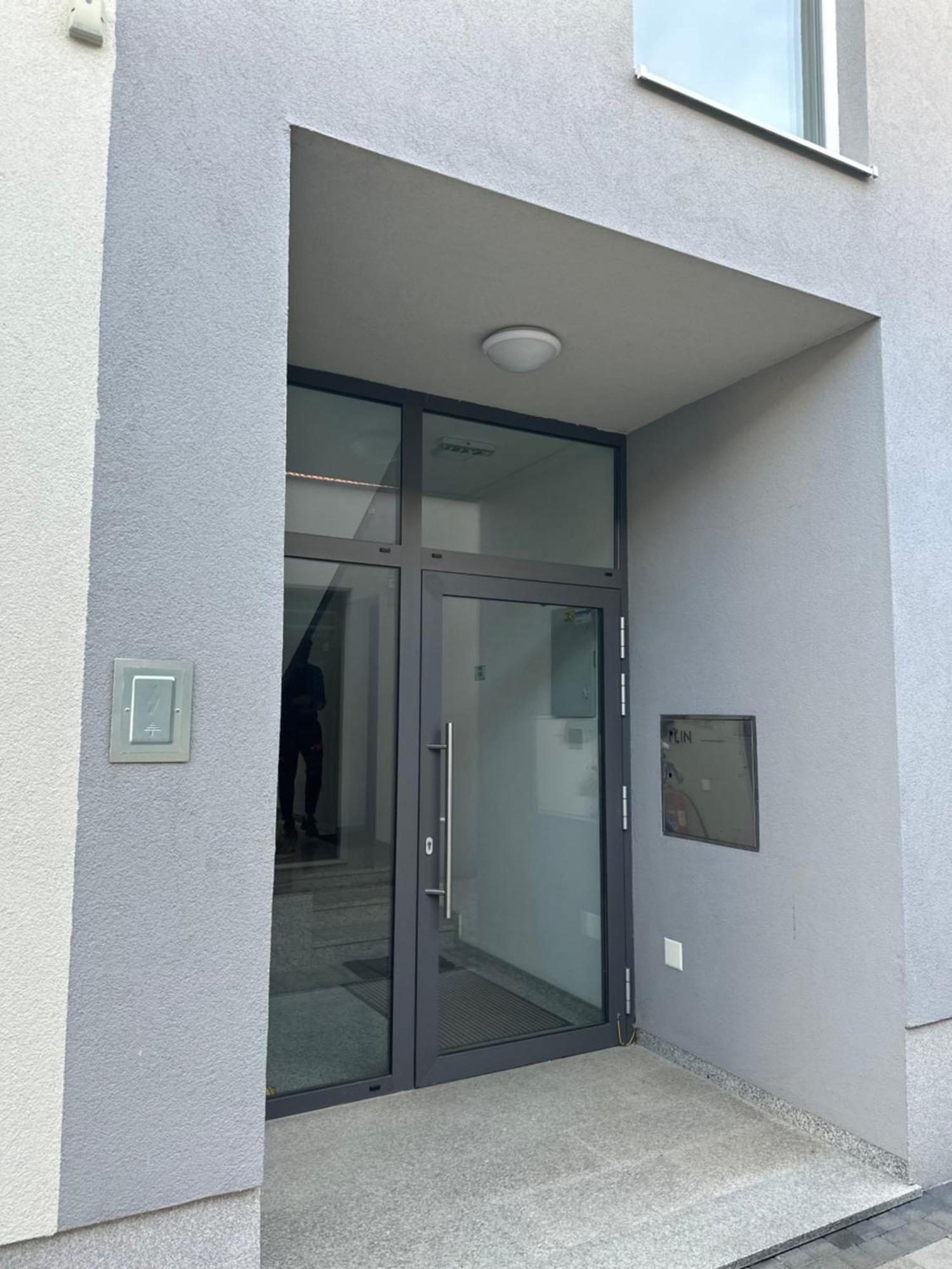 Apartman “Manhattan” Križevci Buitenkant foto